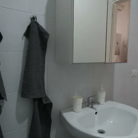 Apartman Locale 29 *