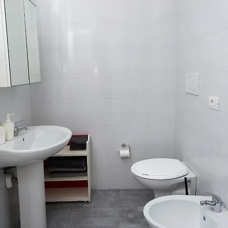 Apartman Locale 29 *