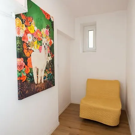 Locale 29 Apartman *